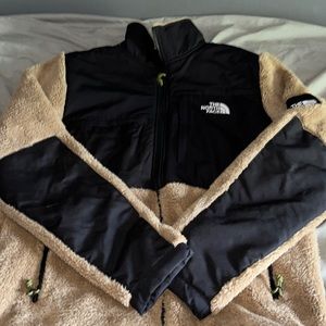North face Sherpa